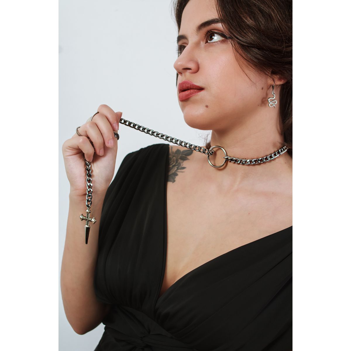 Colar Slip Chain Gravatinha com Cruz Reforçado Prateado BDSM