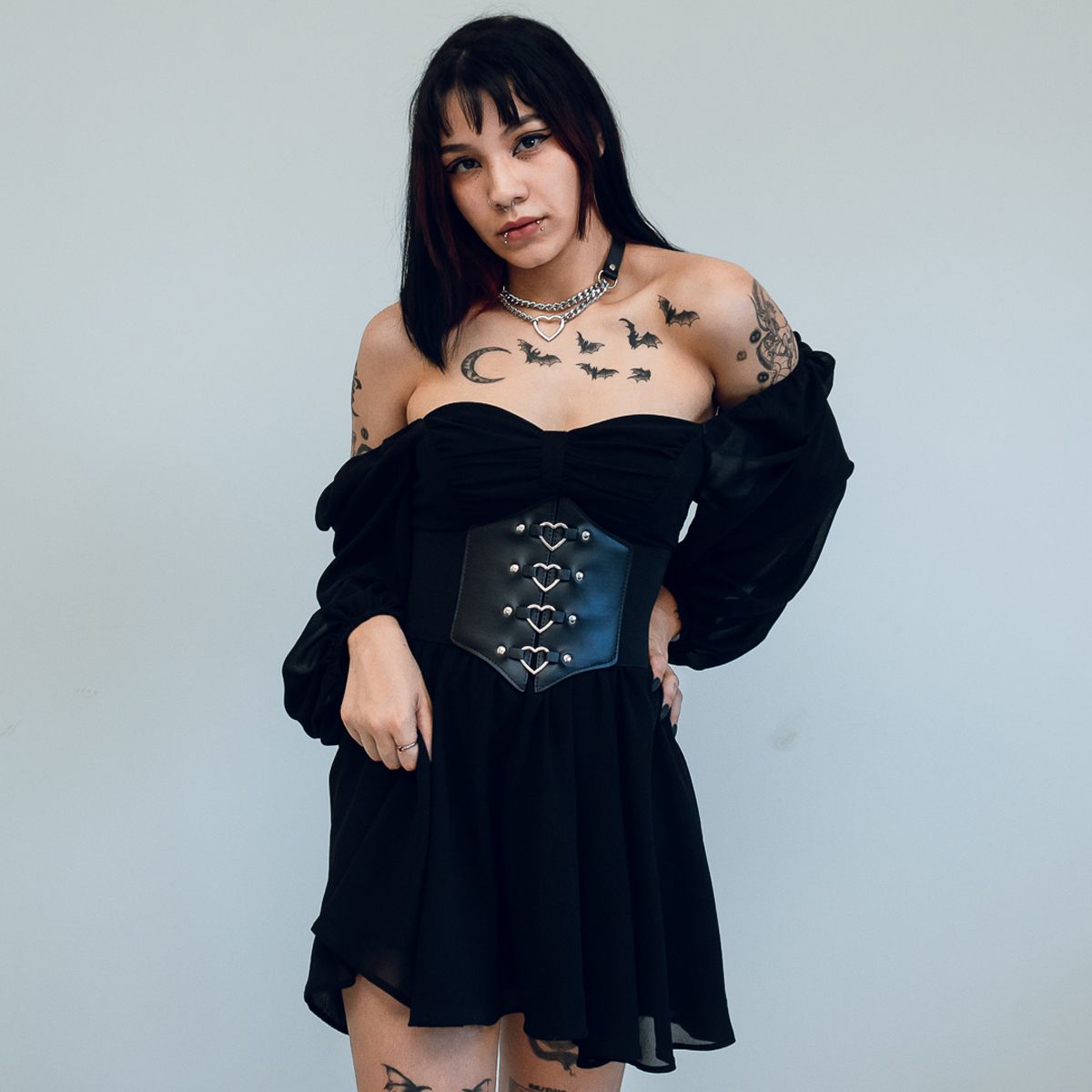 Corset Espartilho Preto com Contornos de Coração