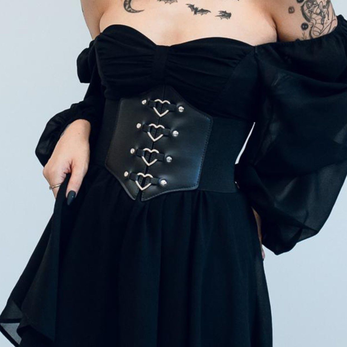 Corset Espartilho Preto com Contornos de Coração