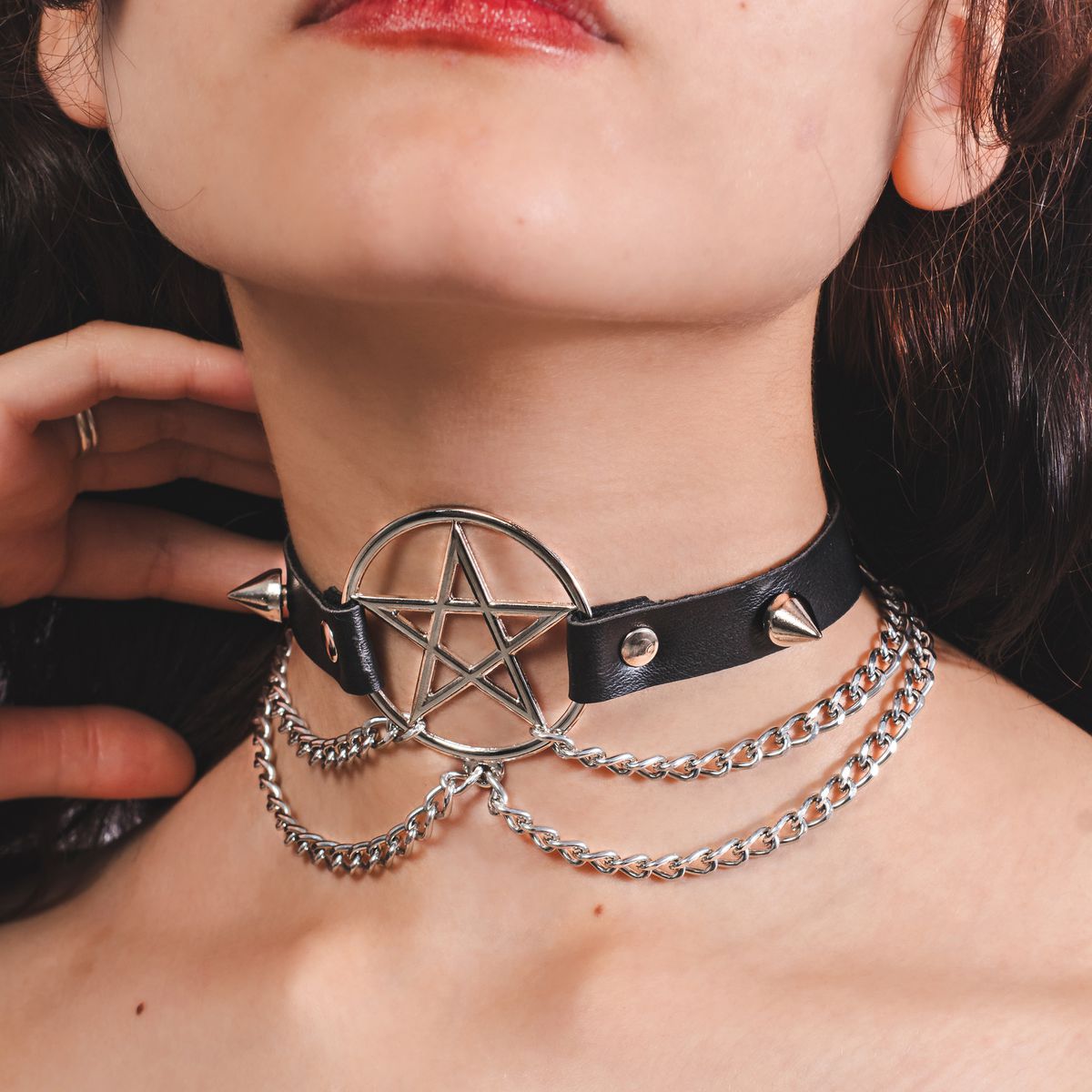 Choker Londonita