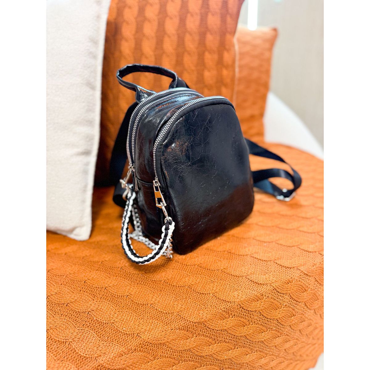 Mochila Pamela preta - 28332 - Toque da Bella