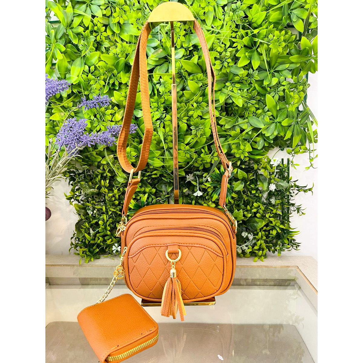 Bolsa nina caramelo - 28383 - Toque da Bella