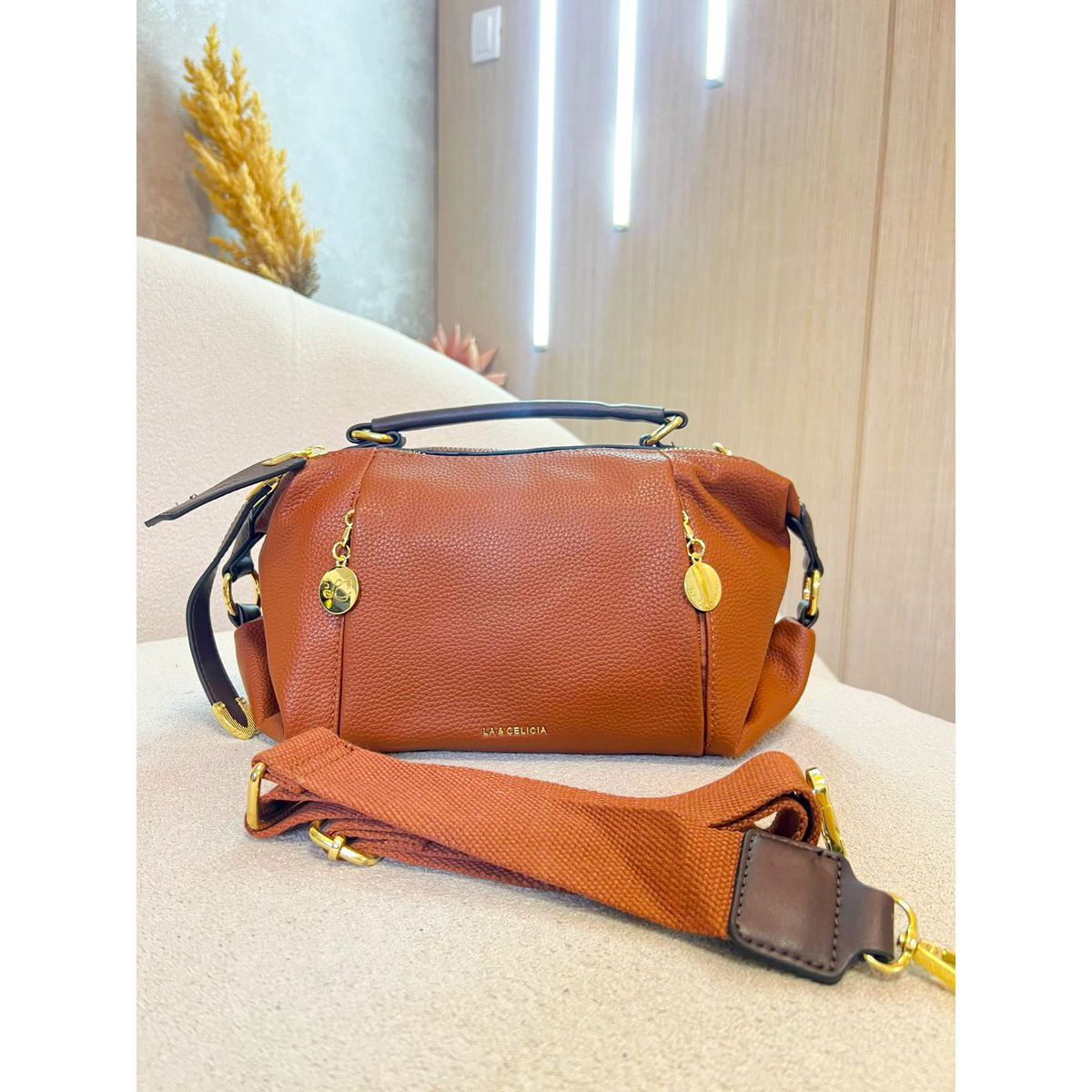 Bolsa Lais marrom - 28342 - Toque da Bella