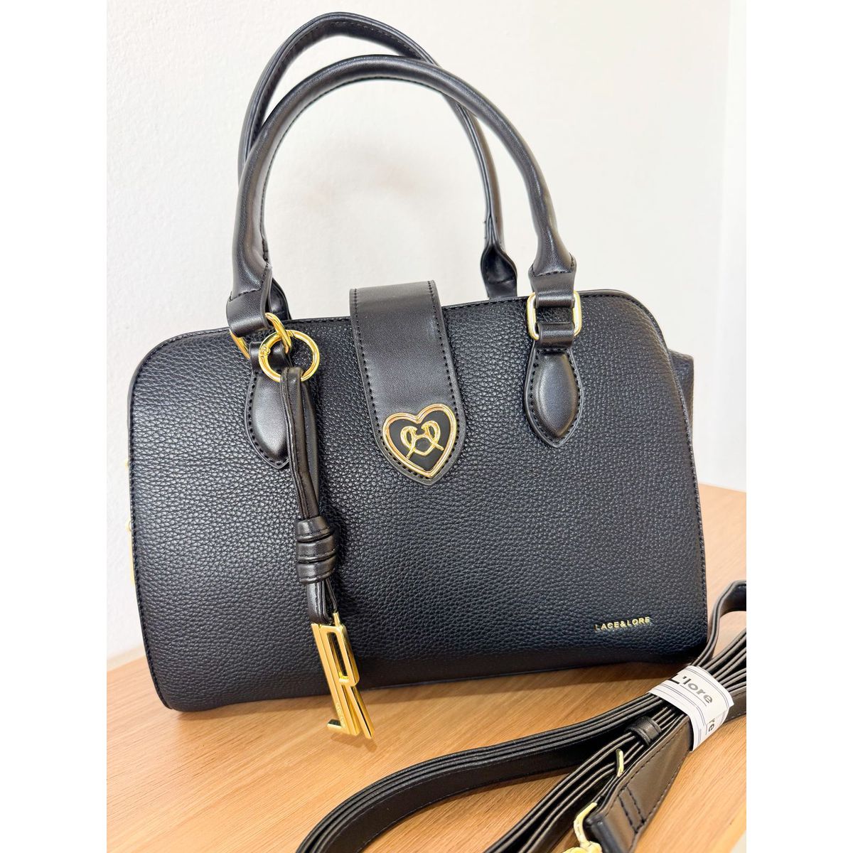 Bolsa Paola preta - 29406 - Toque da Bella