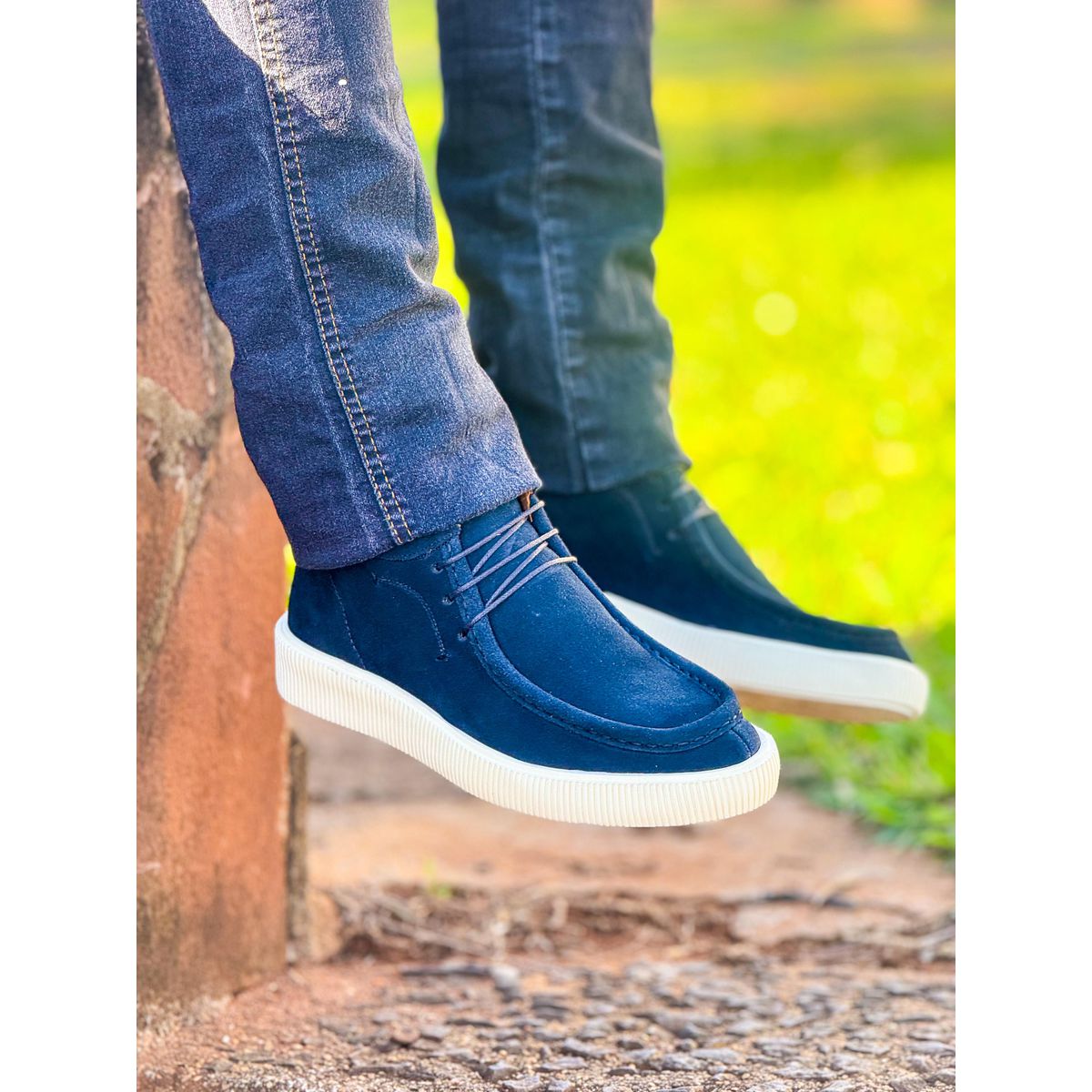 Bota ABRUZZO CANADIAN Em Couro Camurça Azul Noturno