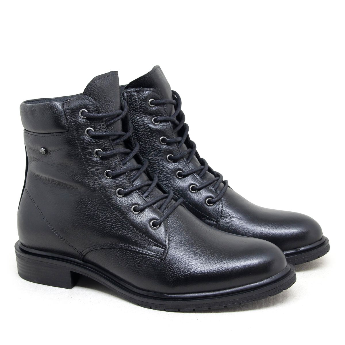 Coturno Perlatto em Couro Feminino Preto - ZOCCOLETTE