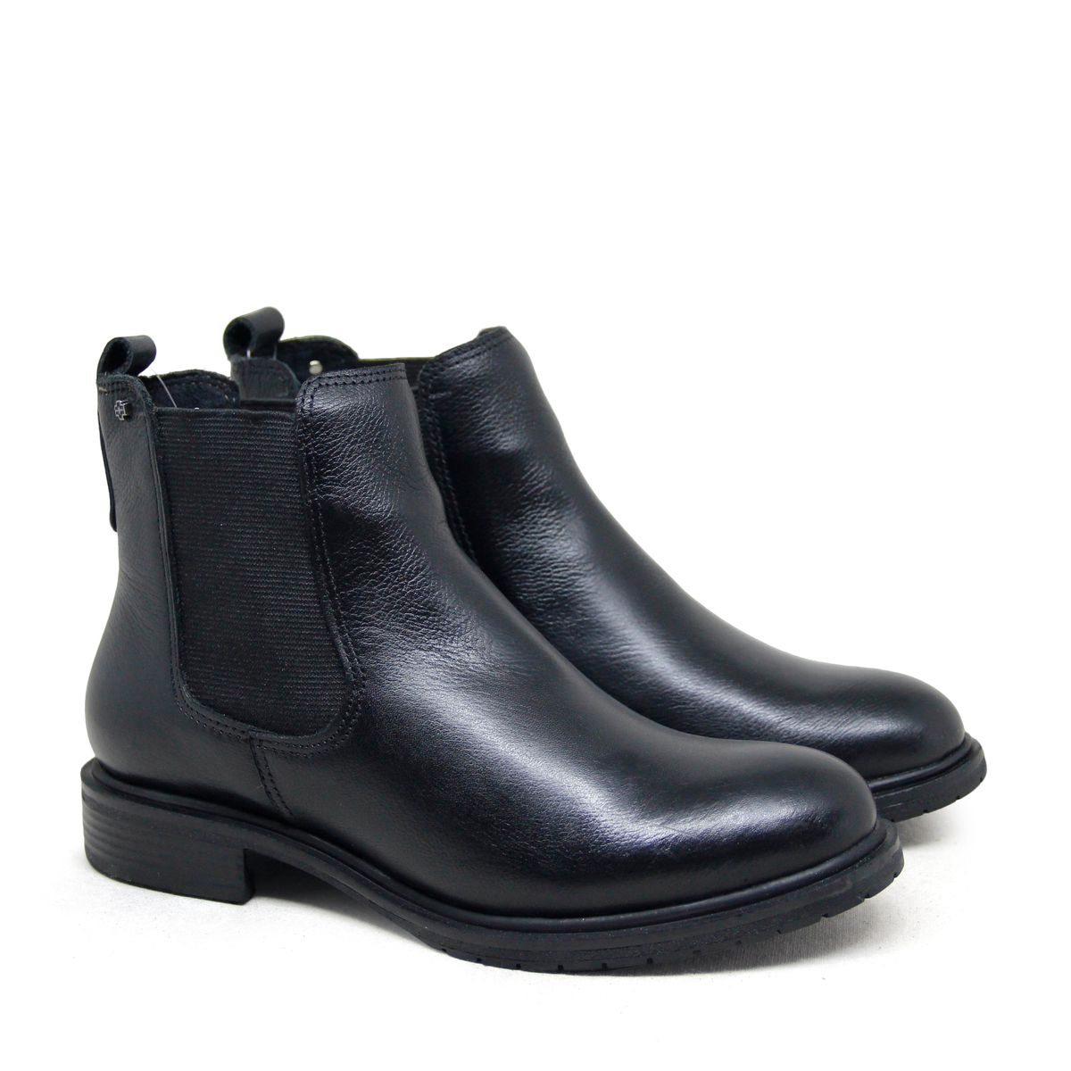 Coturno em Couro Feminino Bota Cano Curto Preta - ZOCCOLETTE