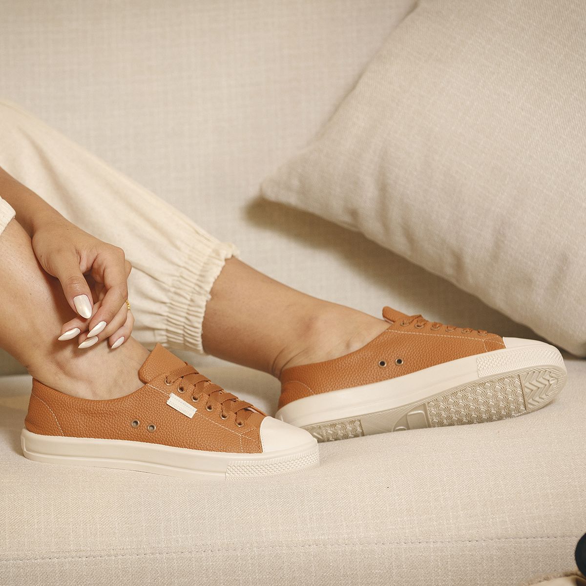 Tênis feminino Siena - Canela - ZOCCOLETTE