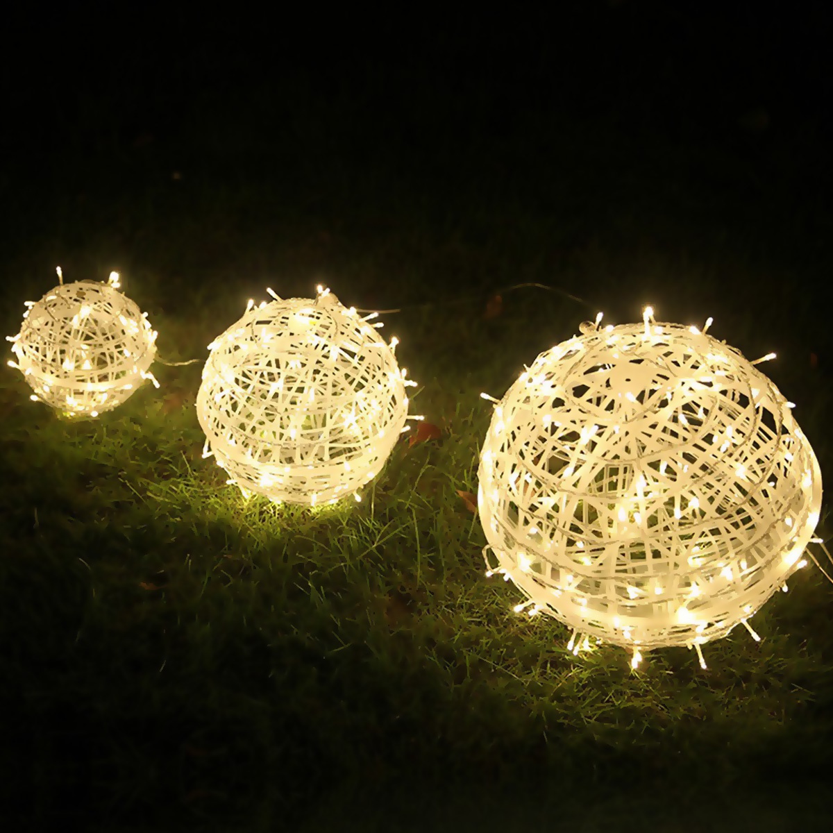 Bola de LED para Decoração de Natal | Broketto Materiais Elétricos
