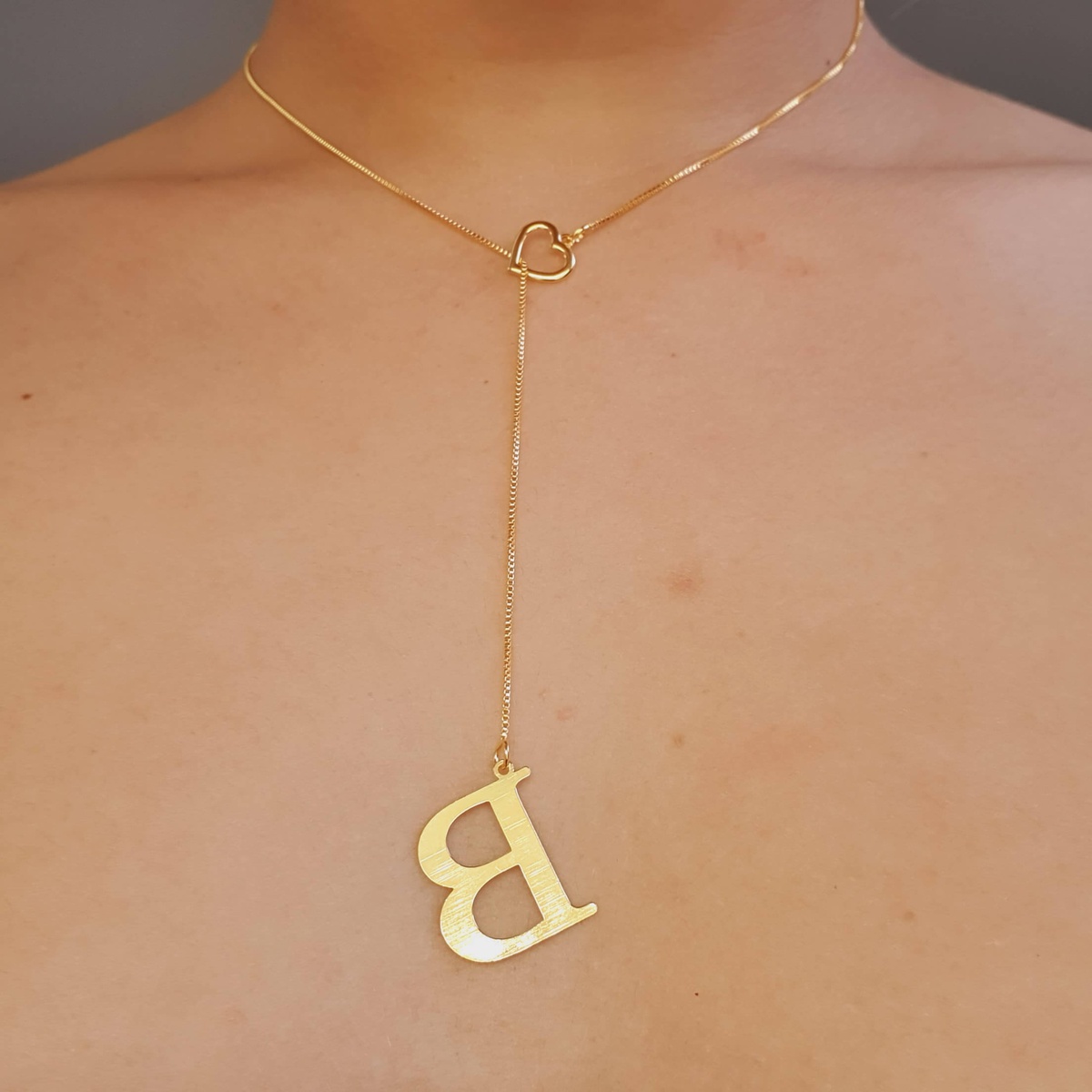 Colar Folheado A Ouro 18K Letra B - Chérie Bijoux