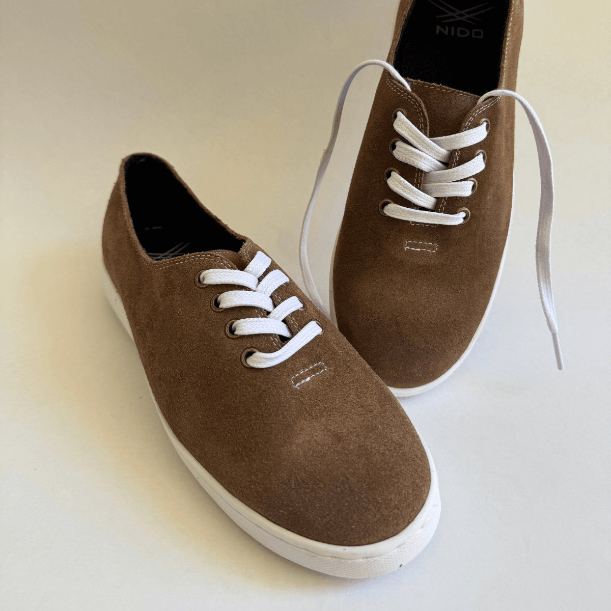 Nido Core Marrom Claro