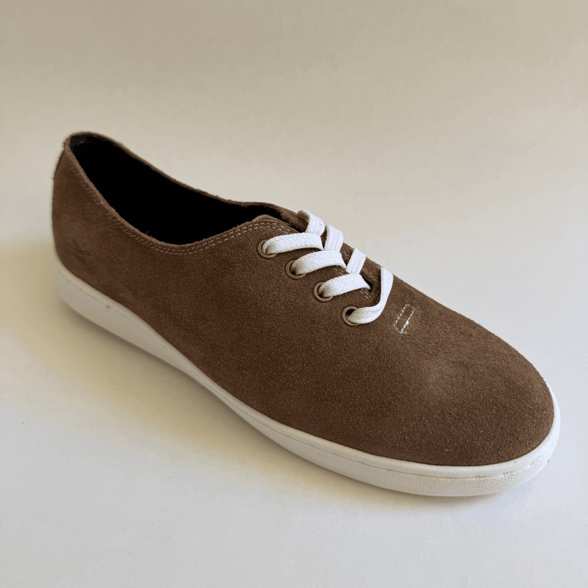 Nido Core Marrom Claro