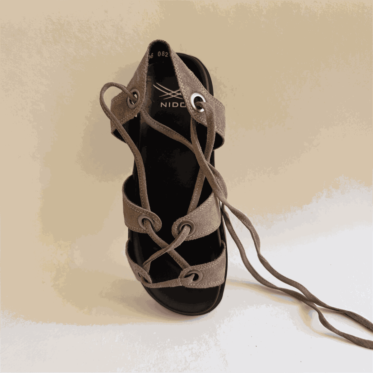 Nido Glam Marrom Claro