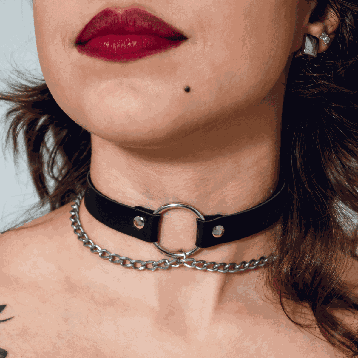 Choker Gargantilha com Argola e Correntes Finas Prateado