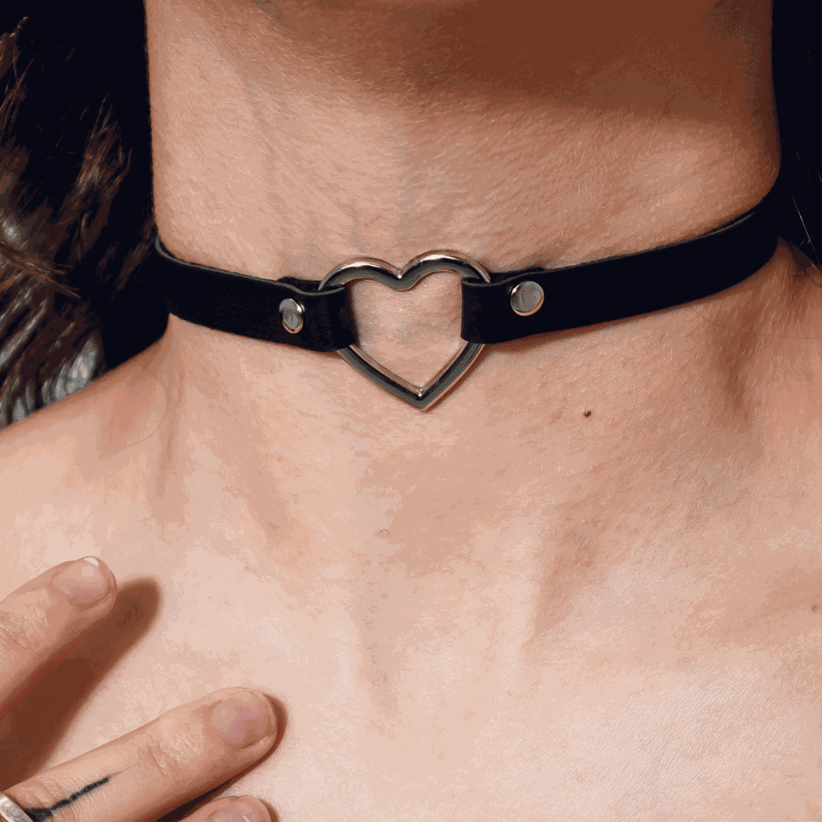 Choker Gargantilha com Pingente de Coração