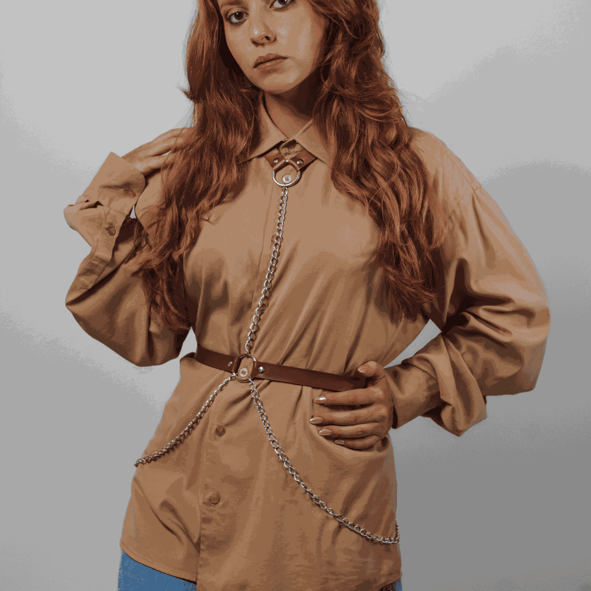 Harness de Corpo In Chains Marrom com Correntes Franjinhas na Cintura
