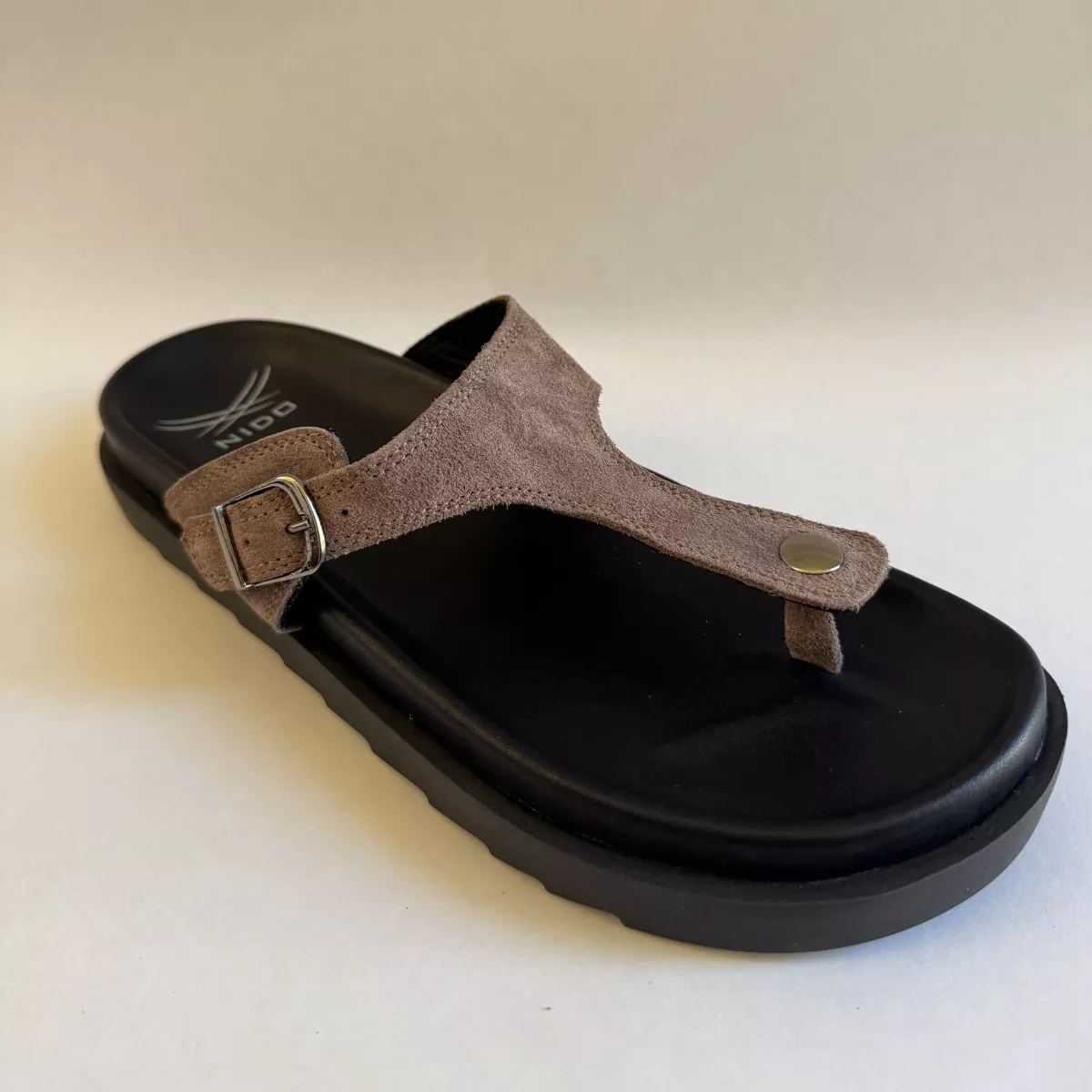 Nido Vita Marrom Claro