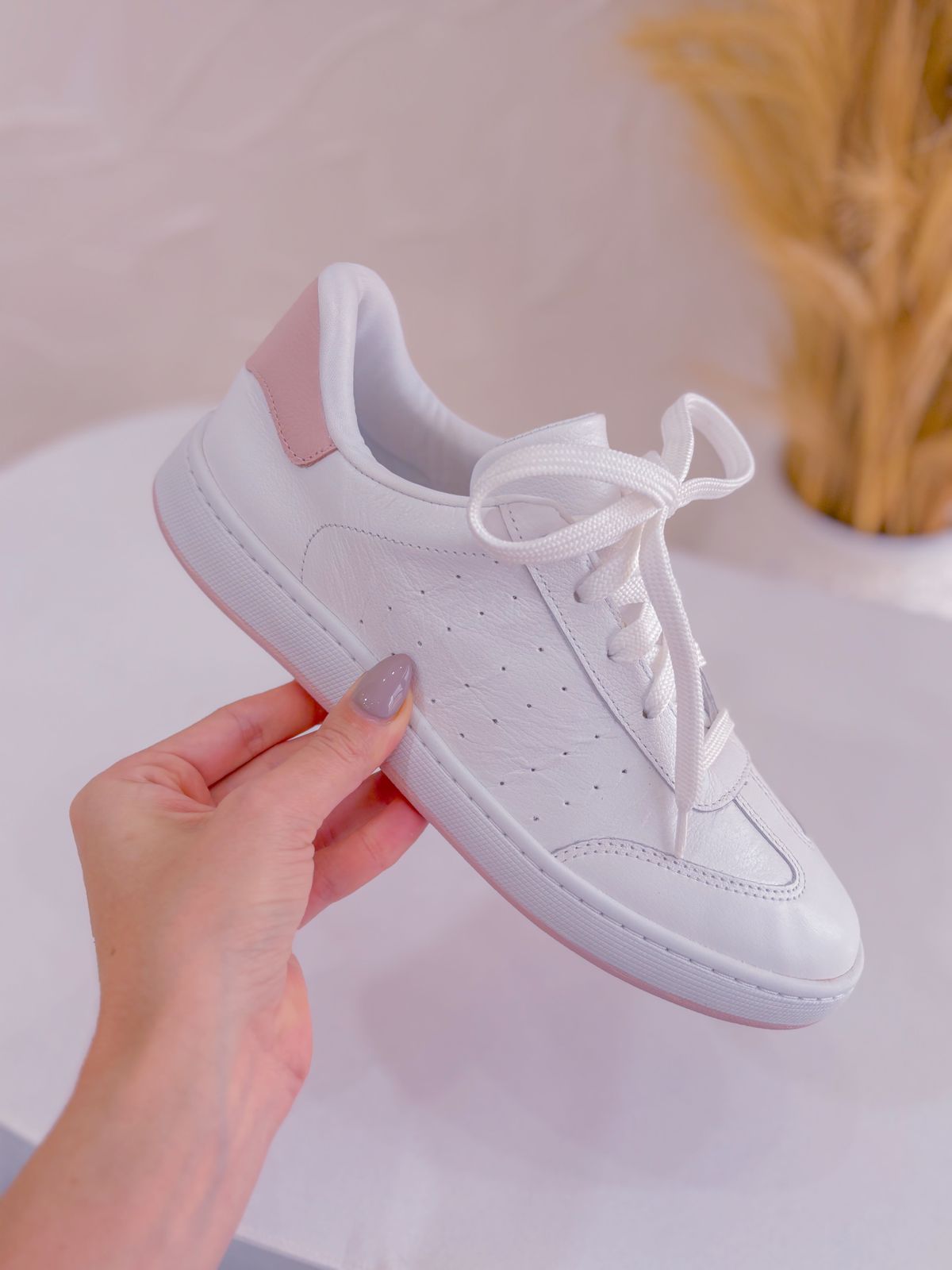Tênis Caetana Branco - AMAVIE SAPATOS