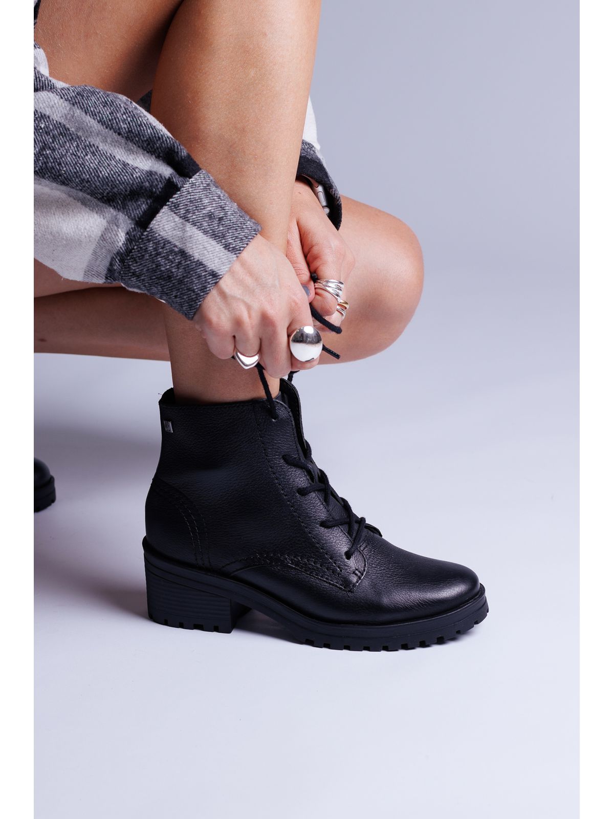 Coturno Nicky Preto - AMAVIE SAPATOS