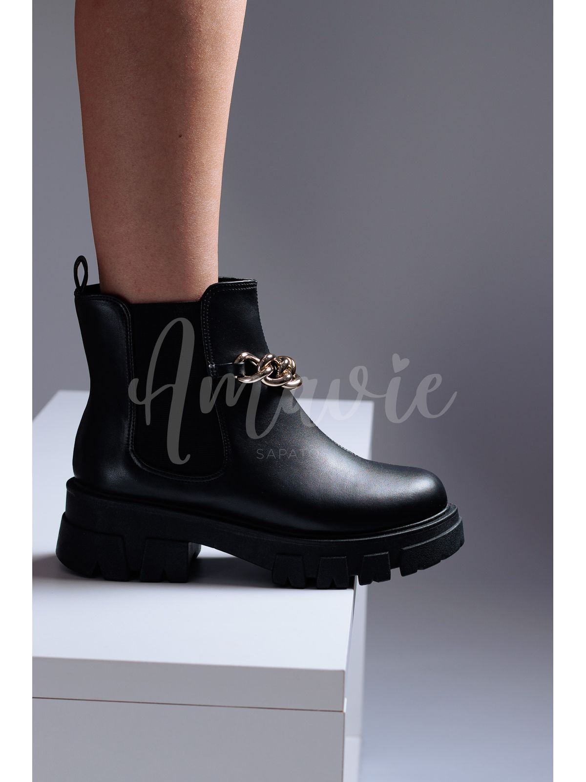 Coturno Chelsea Chloe Preto - AMAVIE SAPATOS