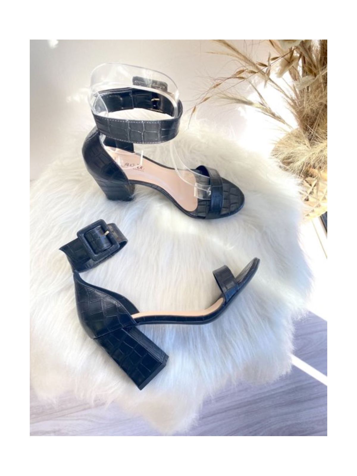 Sandália Felina Preta Crôco - AMAVIE SAPATOS