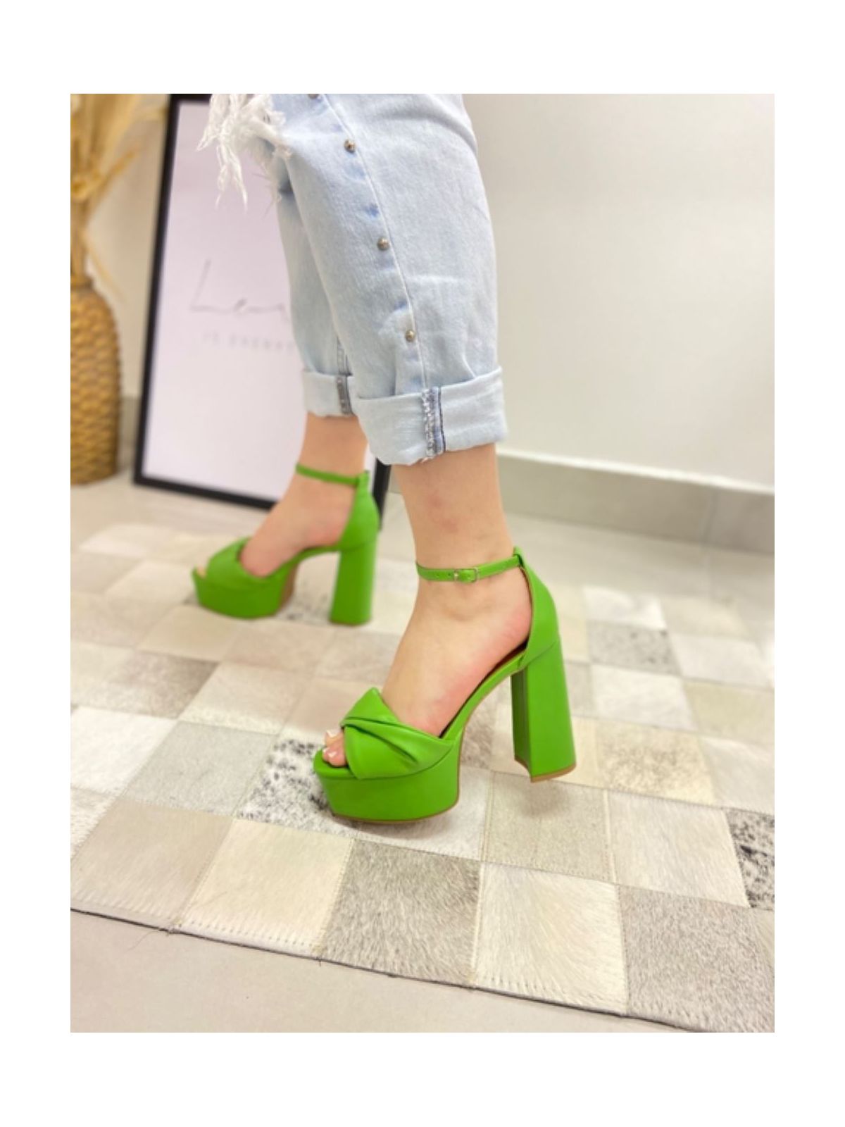 Sandália Meia Pata Jade Verde - PRODUTO RECUPERADO - AMAVIE SAPATOS