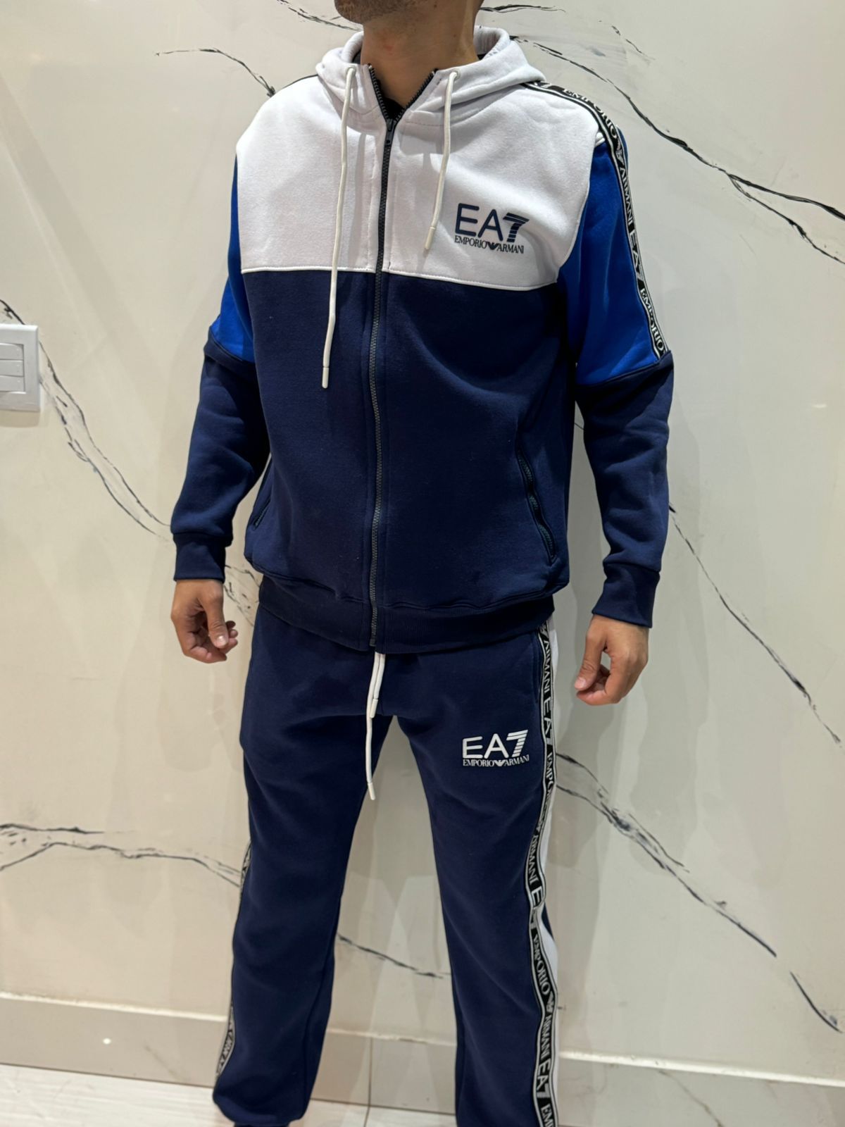 Conjunto Moletom EA7 - Azul/Azul - 02635 - Conceito 62