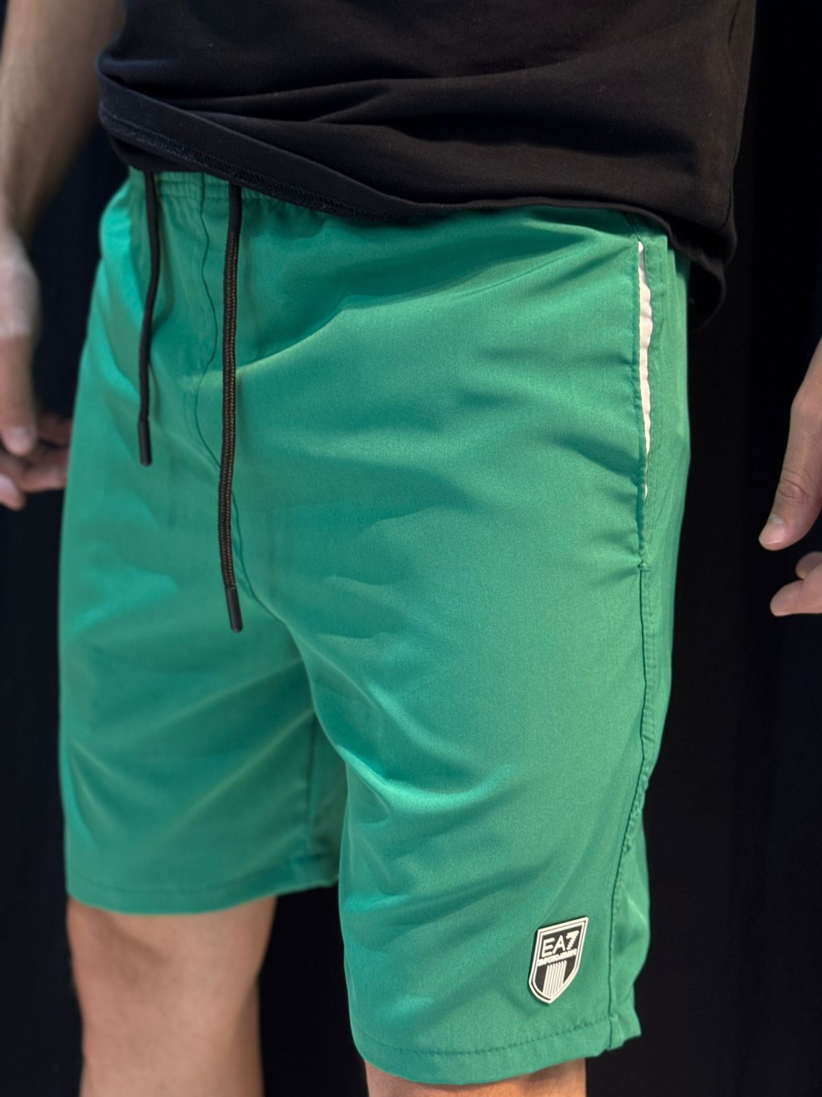 Short Premium EA7 - Verde - 02822 - Conceito 62