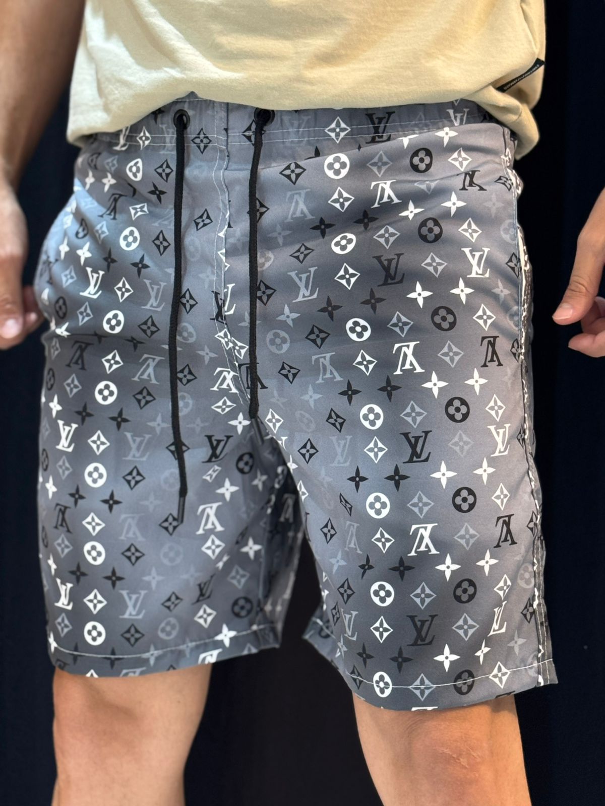 Short Premium Lv - Cinza - 04265 - Conceito 62