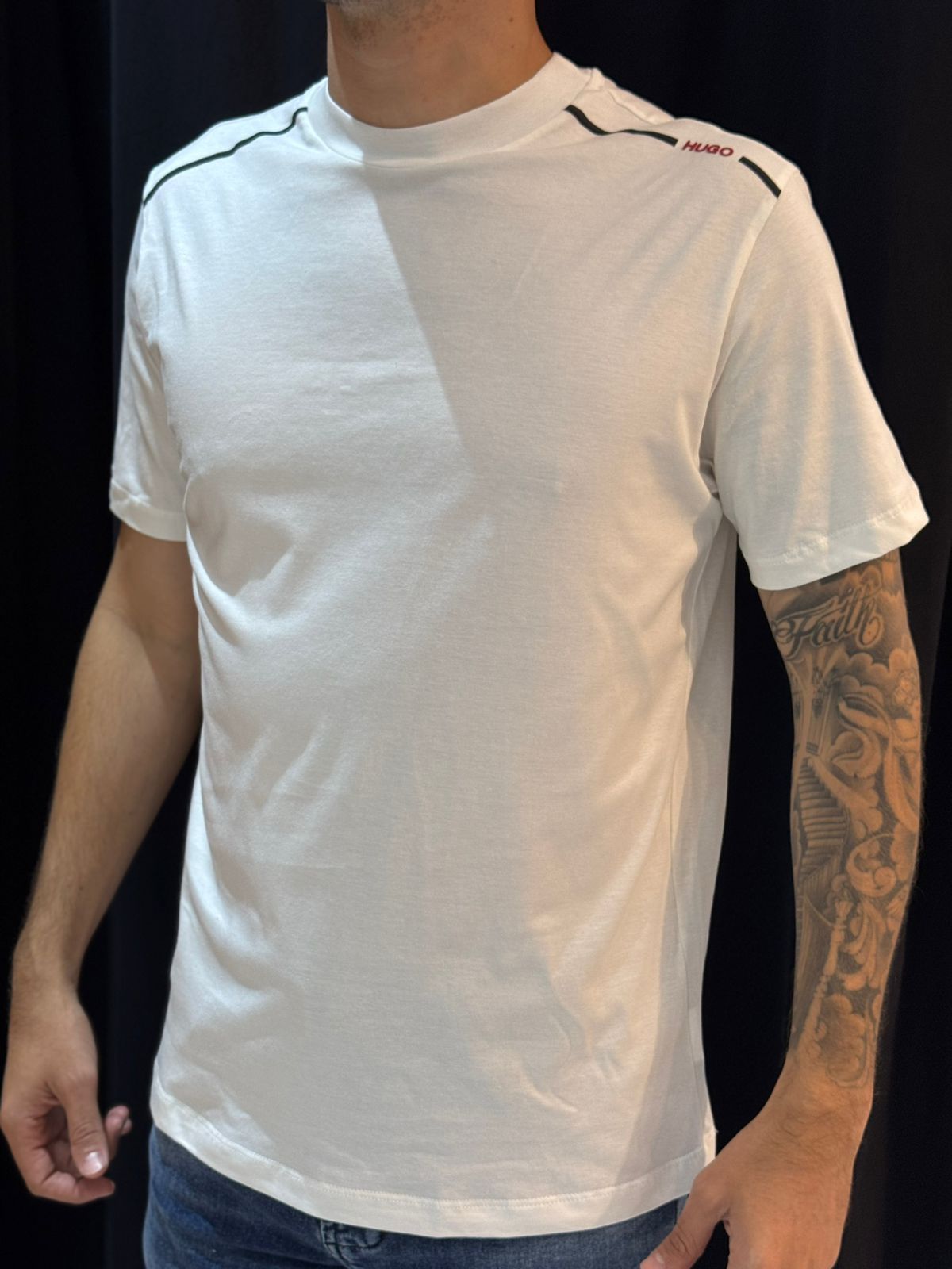 Camiseta Peruana Hugo - Branco - 04641 - Conceito 62