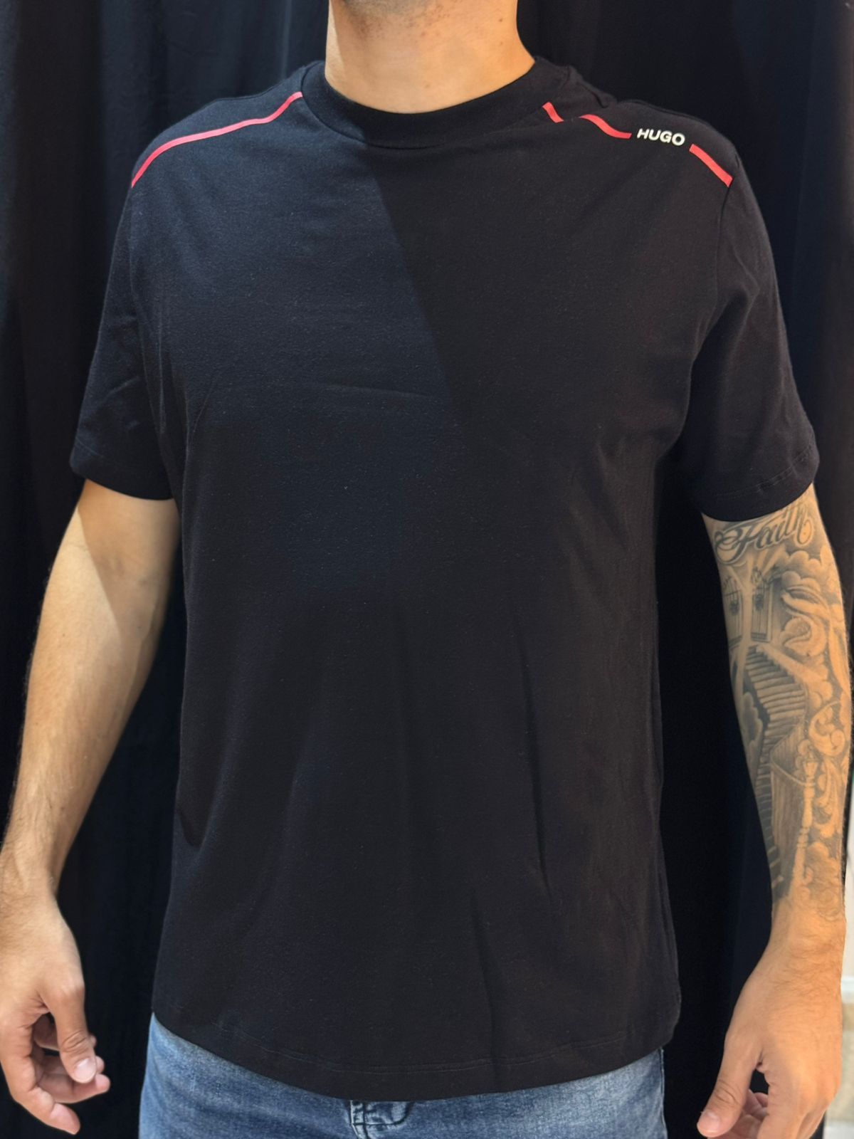 Camiseta Peruana Hugo - Preto - 04643 - Conceito 62