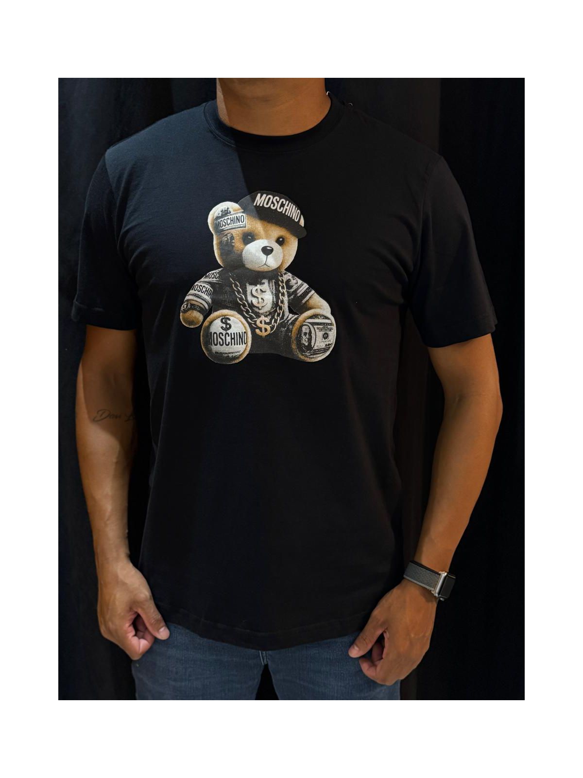 Camiseta Premium Moschino - Preto - 04293 - Conceito 62