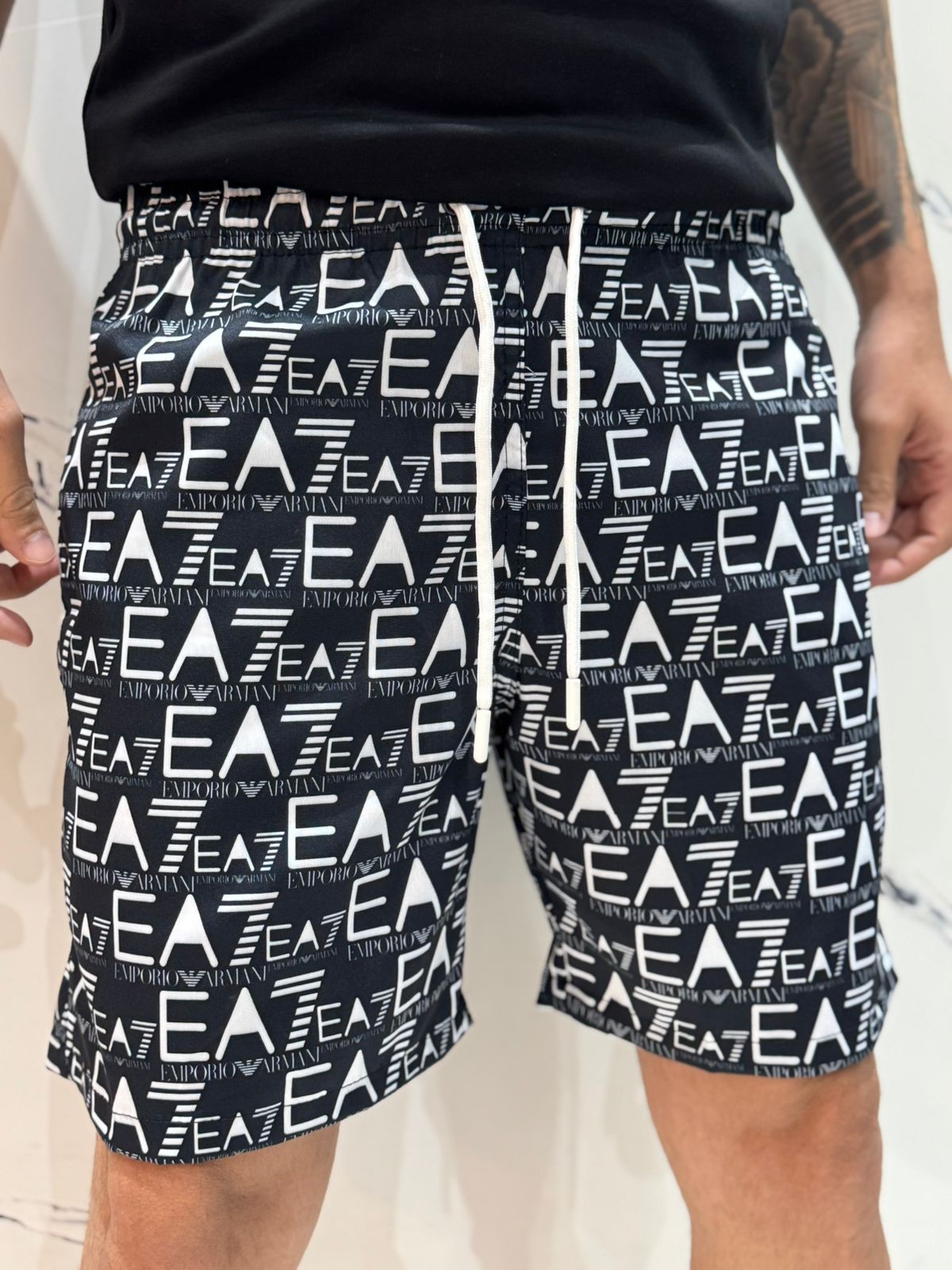 Short Griffe EA7 - Preto - 02872 - Conceito 62