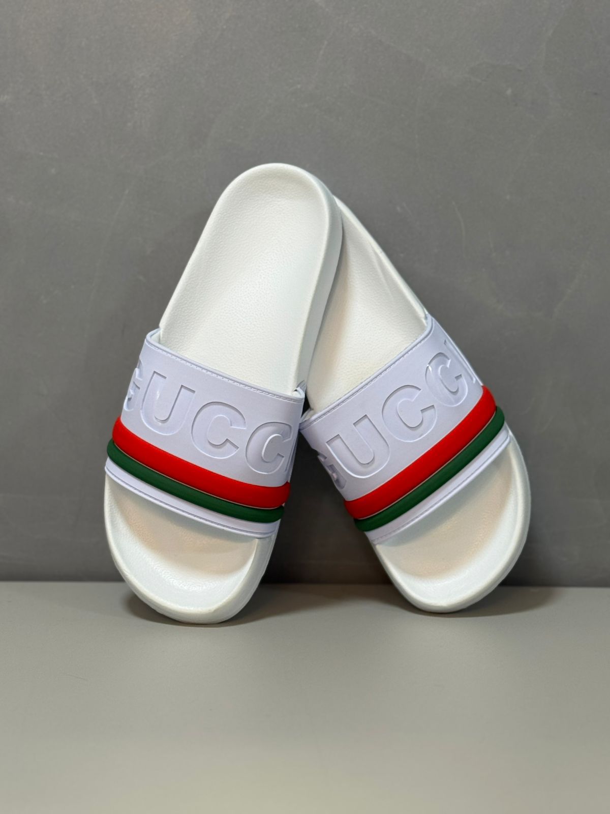 Chinelo Slide Gucci - Branco - 04216 - Conceito 62