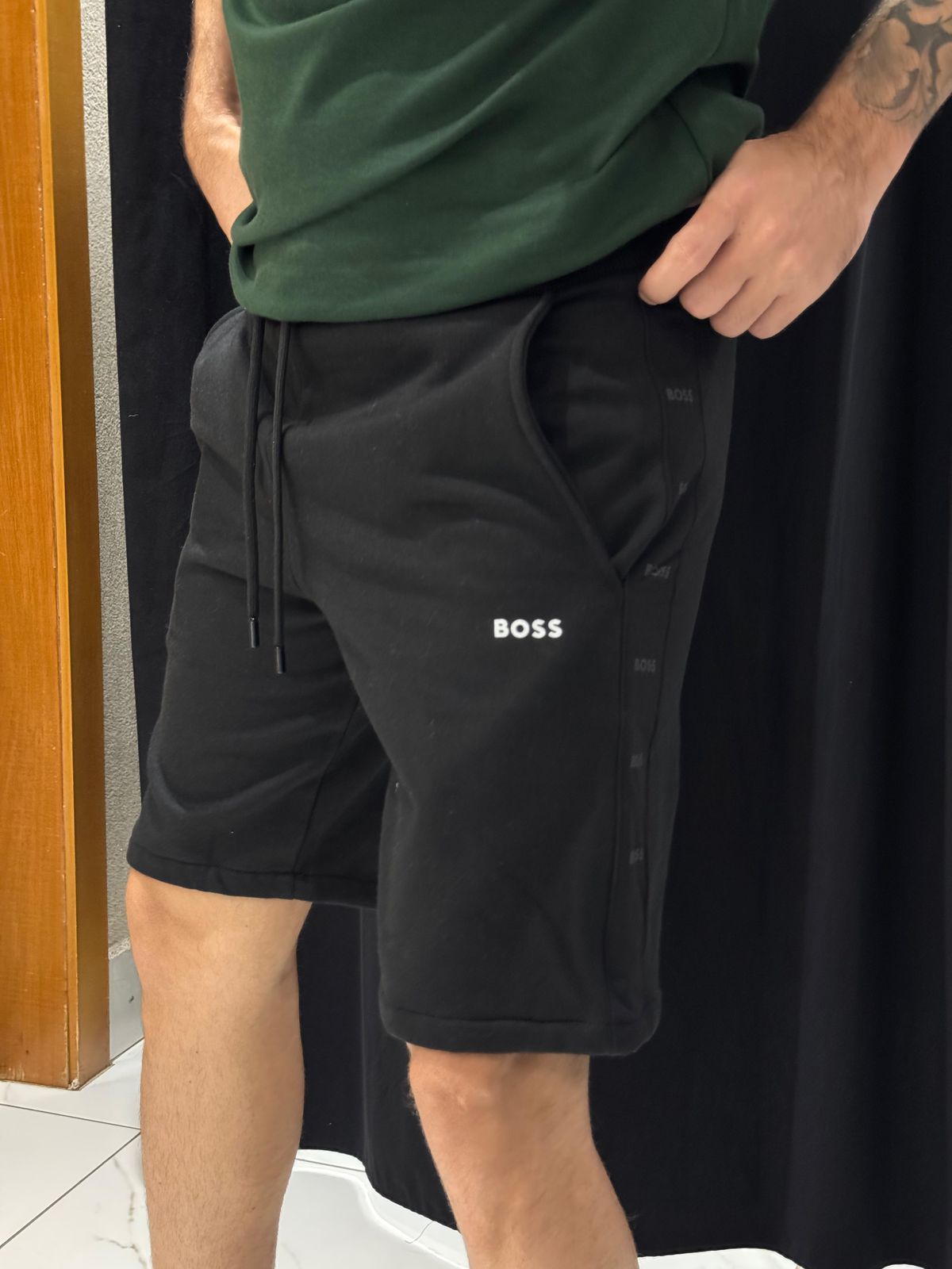 Bermuda Moletom BSS Preto Recorte - 00373 - Conceito 62