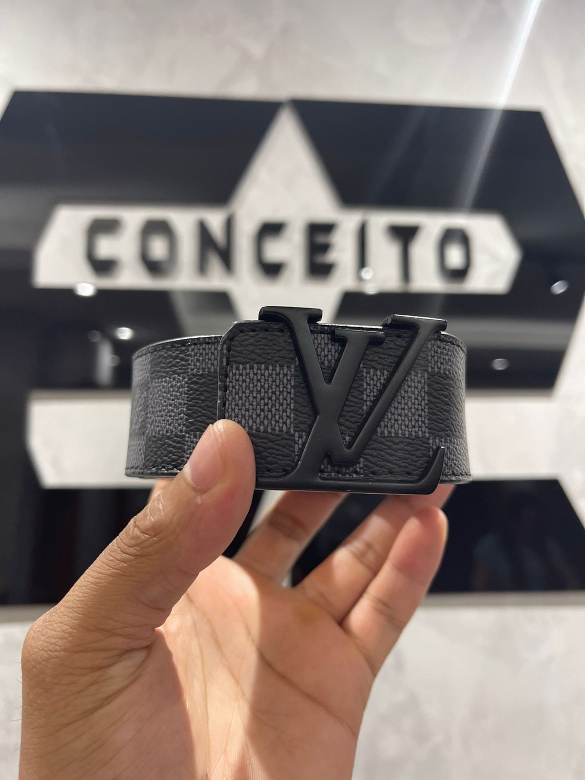 Cinto LV Preto Fivela - 00450 - Conceito 62