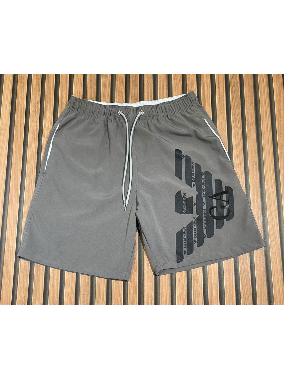 Short Premium Armani Cinza - 00509 - Conceito 62