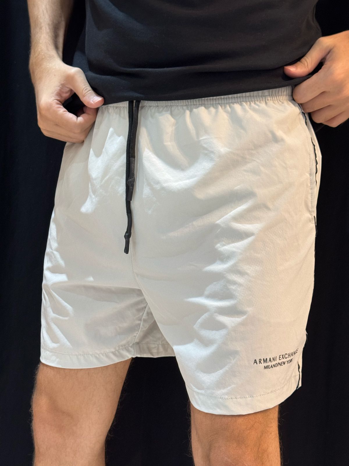Short Ultra Griffe Forrado Armani Cinza - 00730 - Conceito 62