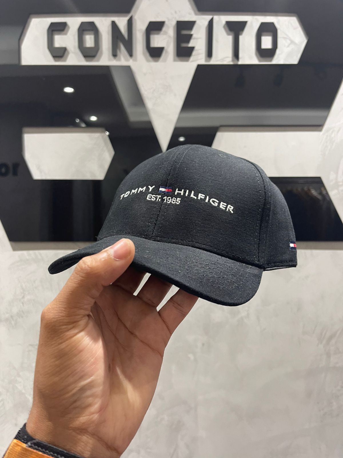 Boné TH Preto - 00791 - Conceito 62