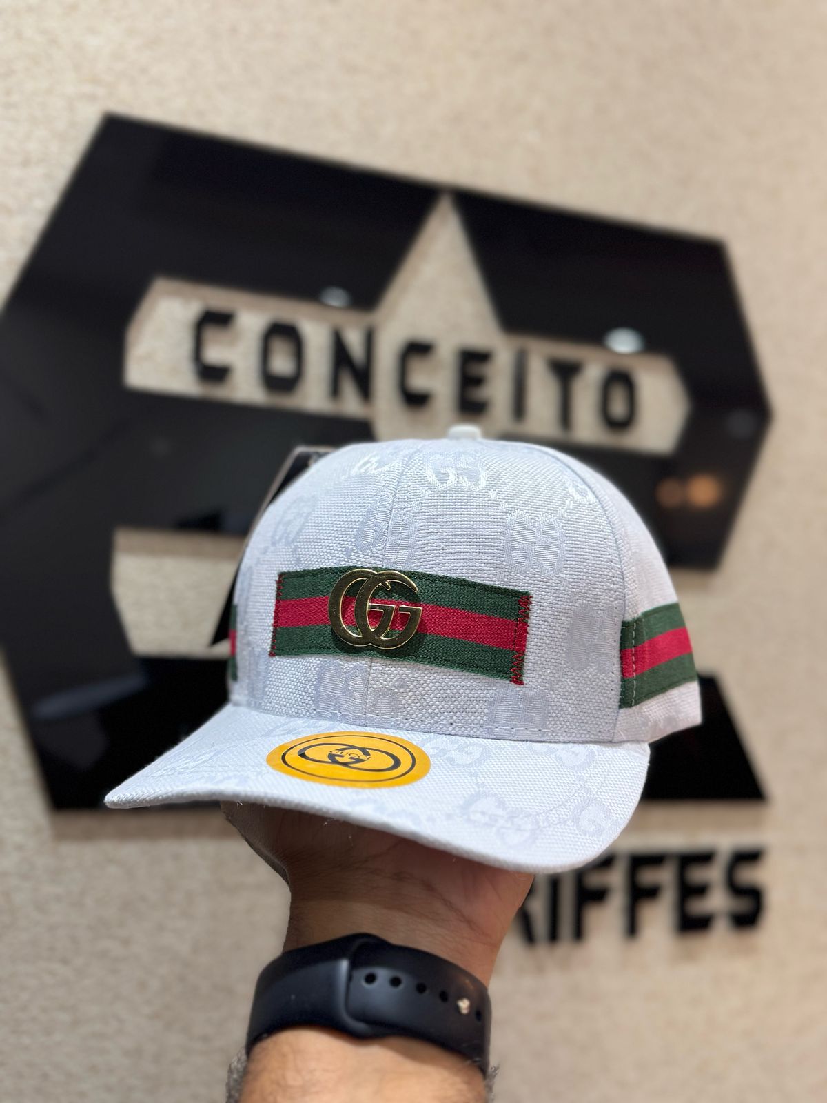 Boné Gucci Branco - 00798 - Conceito 62