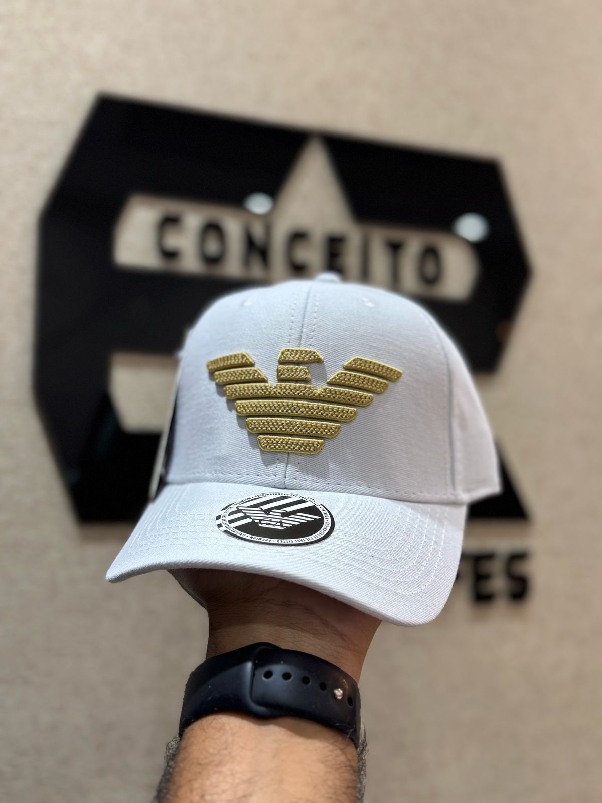 Boné Armani Branco - 00757 - Conceito 62