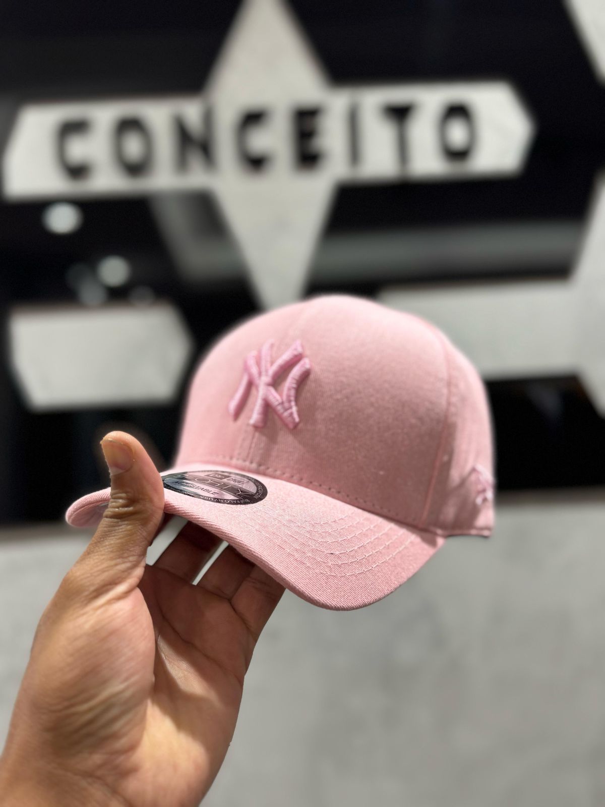 Boné New Era Rosa - 00882 - Conceito 62