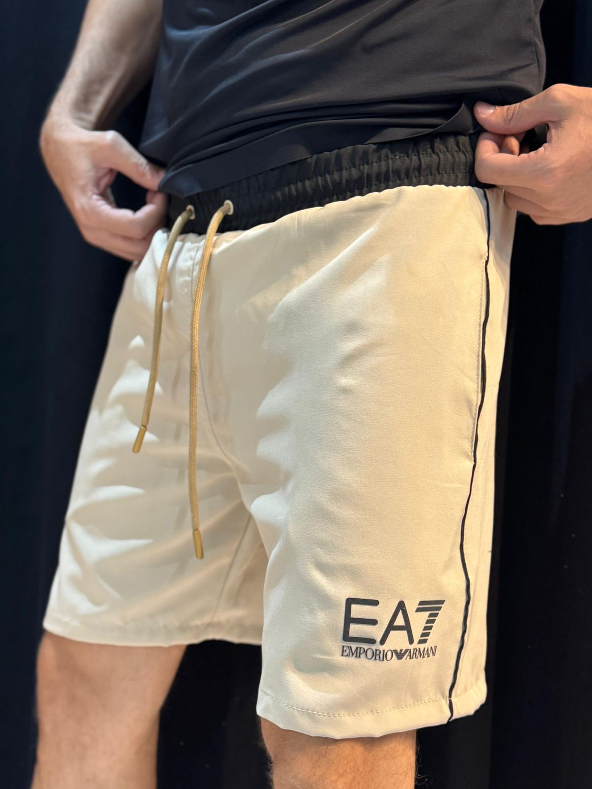 Short Griffe EA7 - Bege - 02621 - Conceito 62