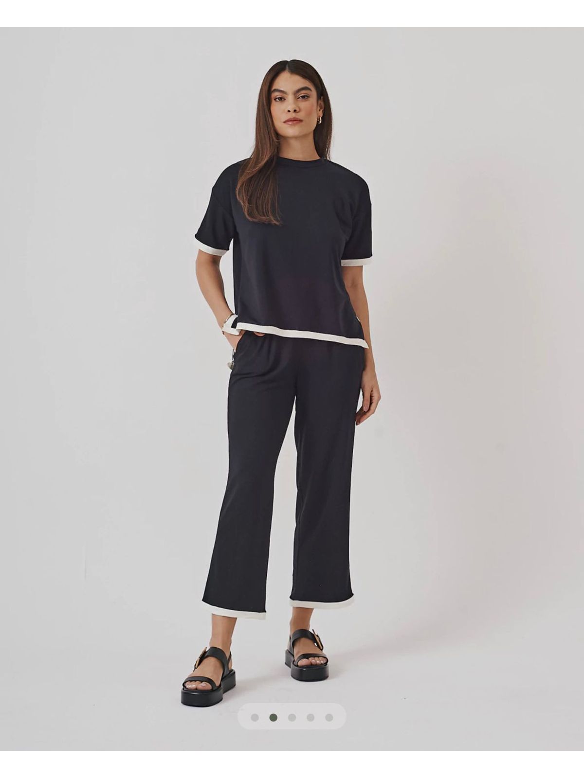 CONJUNTO EM MALHA MOLETINHO CATARINA - PRETO COM B... - Espasso Bela | Moda Feminina