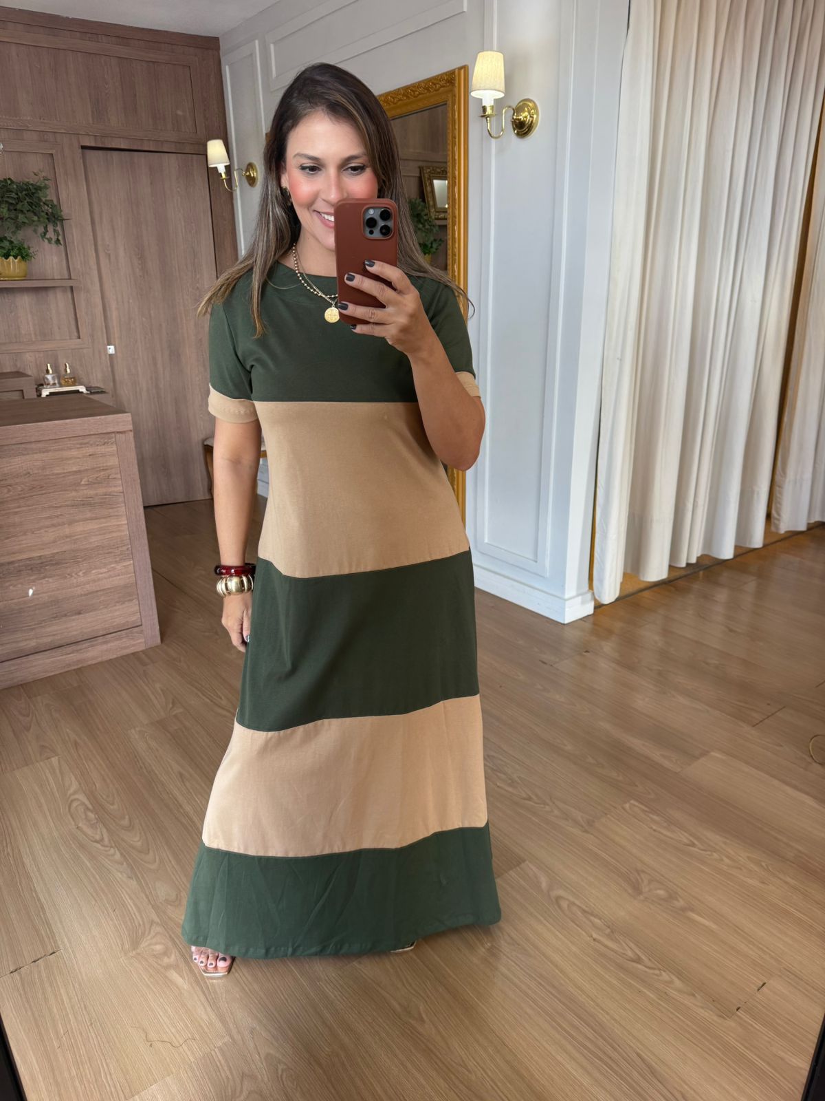 VESTIDO MALHA DE ALGODÃO BICOLOR BRUNA - MILITAR C... - Espasso Bela | Moda Feminina