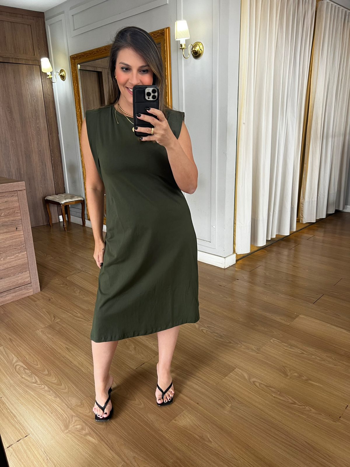 VESTIDO MALHA DE ALGODÃO MUSCLE - VERDE MILITAR - Espasso Bela | Moda Feminina