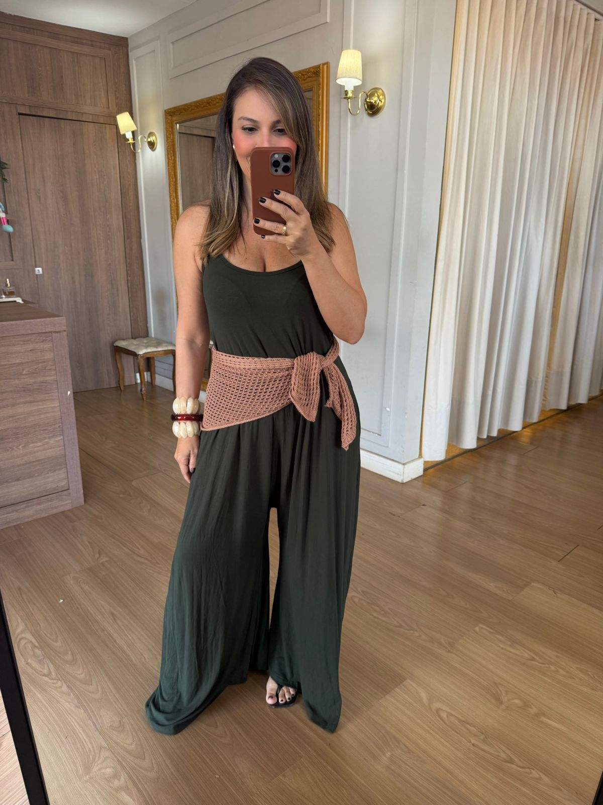 MACACÃO EM MALHA ALÇA - VERDE MILITAR - Espasso Bela | Moda Feminina