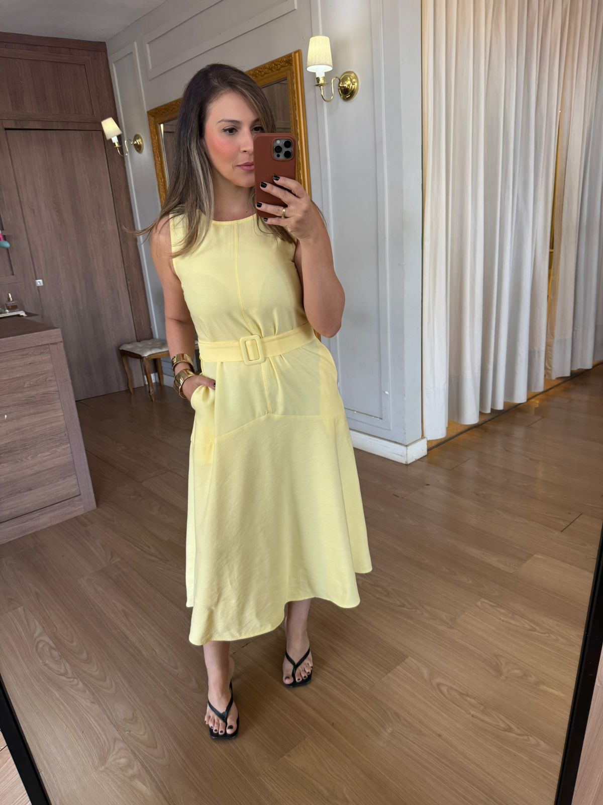 VESTIDO MARRANT COM CINTO - AMARELO - Espasso Bela | Moda Feminina
