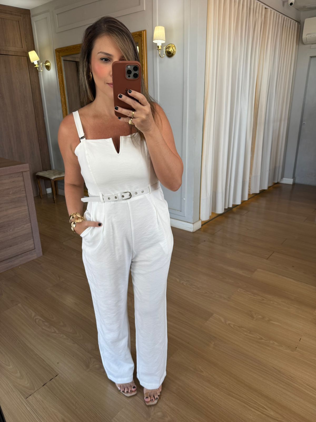 MACACÃO MAYFAIR - OFF - Espasso Bela | Moda Feminina