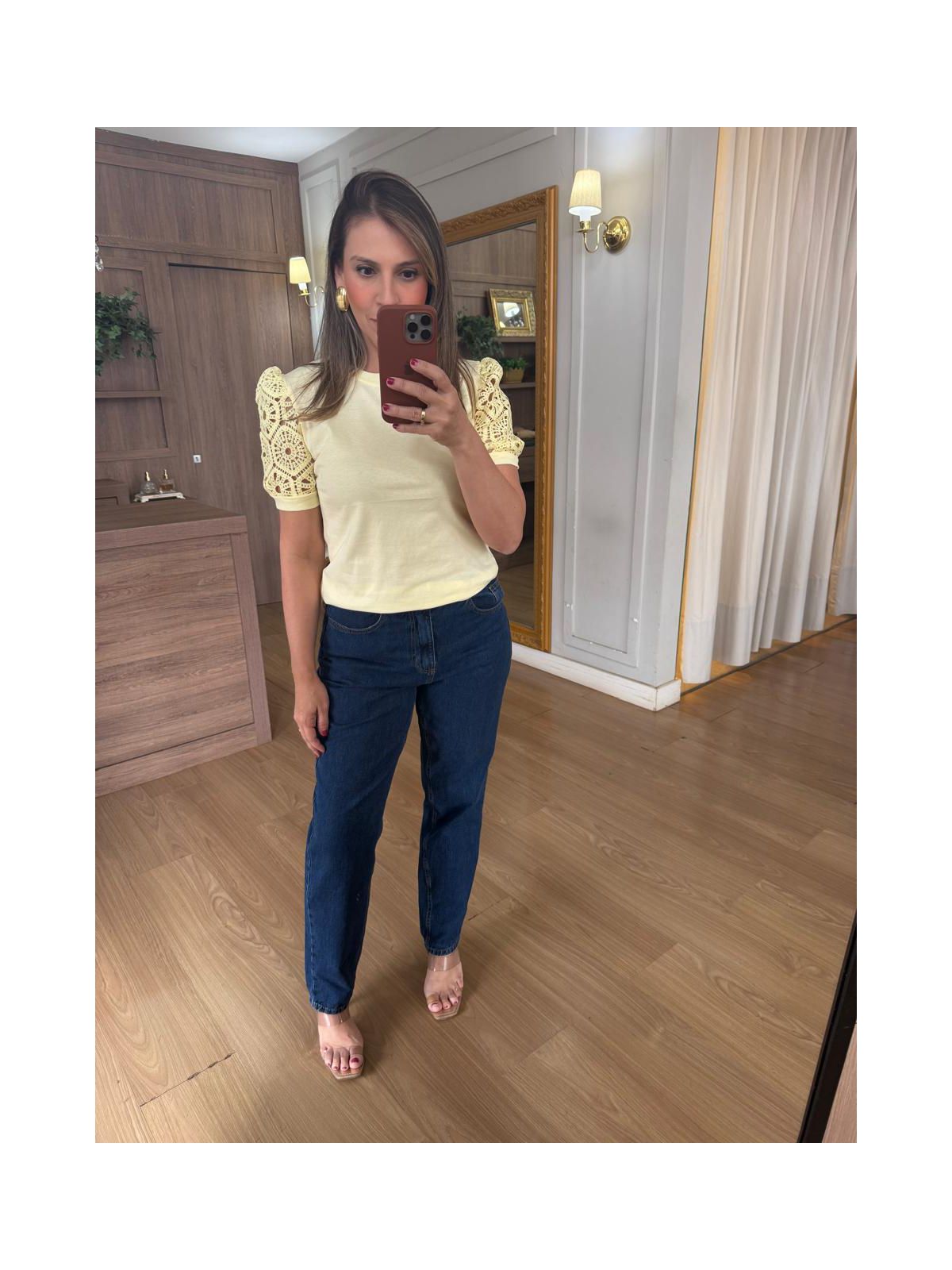 BLUSA MALHA ALGODÃO MANGA RENDA - AMARELA - Espasso Bela | Moda Feminina